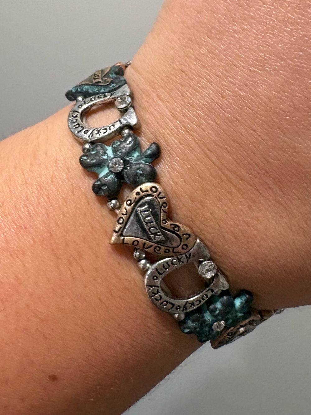 Stretchy Lucky Horseshoe and Clover Bracelet